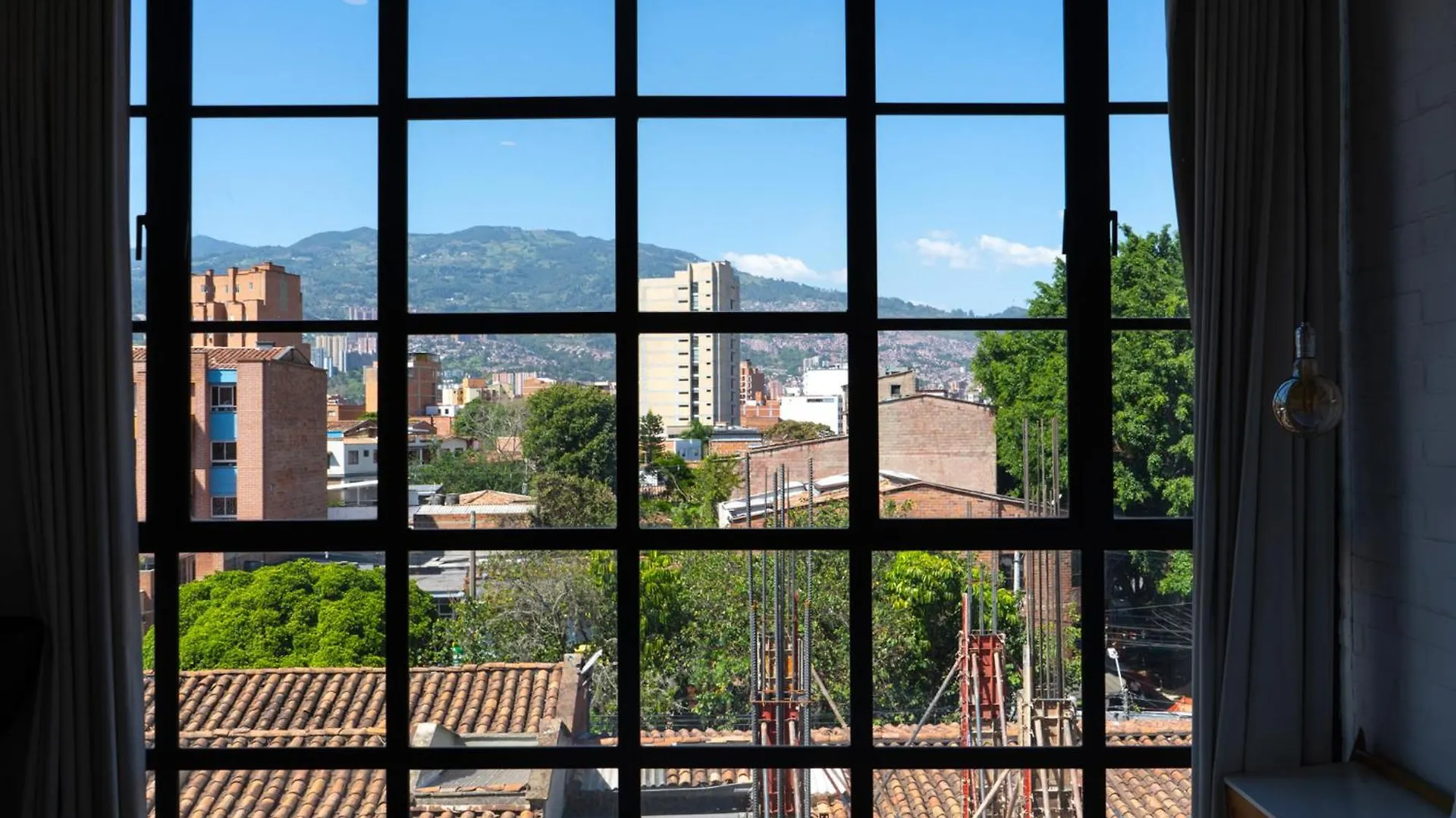 The Harbour Hotel Medellin 0*,  Colombia