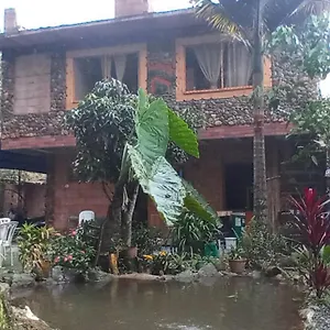 Bosques Del Rio Pensión